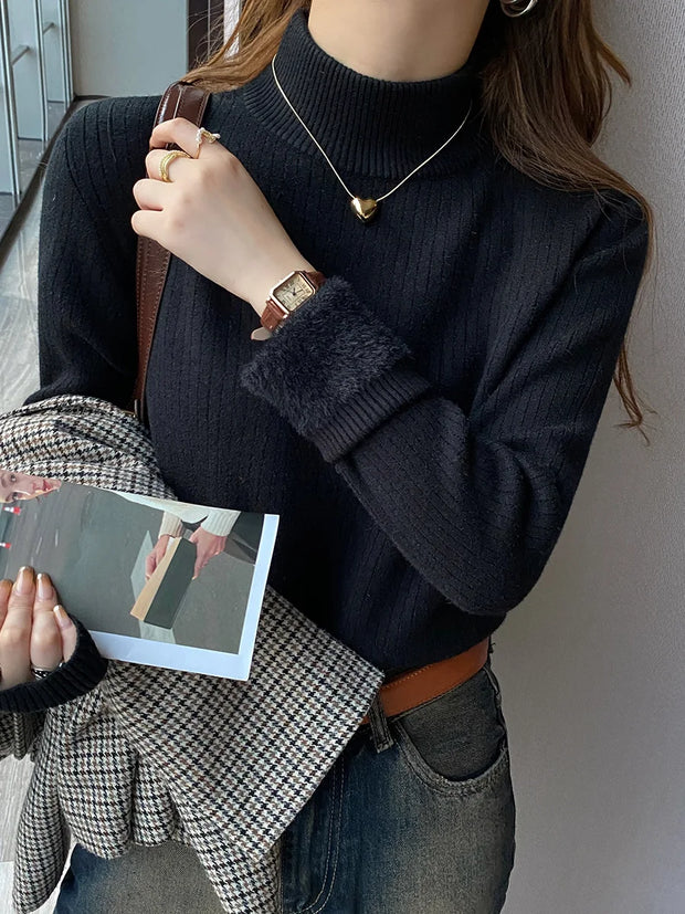Elenvé Retro Turtleneck