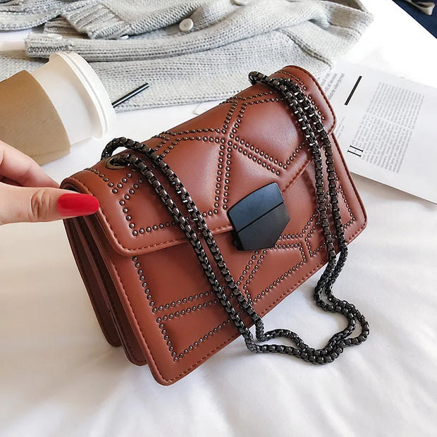 Elenvé Vintage Chain Bag