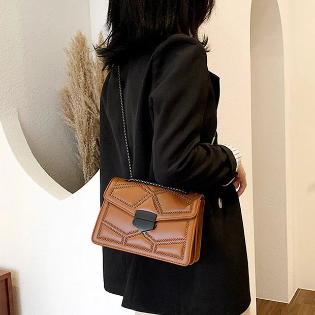 Elenvé Vintage Chain Bag
