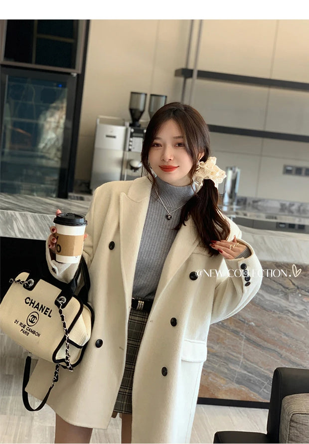 Elenvé Retro Turtleneck
