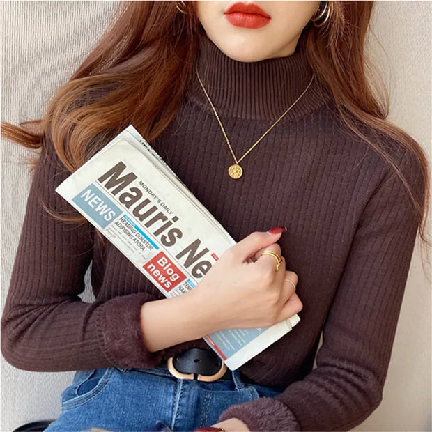 Elenvé Retro Turtleneck