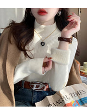 Elenvé Retro Turtleneck